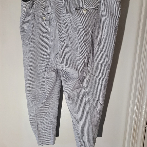 Jennifer and Grace capris - Picture 5 of 5